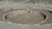 PICTURES/Gran Quivira/t_Large Kiva.JPG